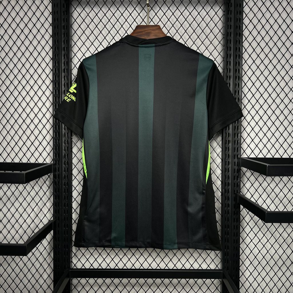 Camisa Wolfsburg Away 24/25 - Versão (Torcedor) Masculina
