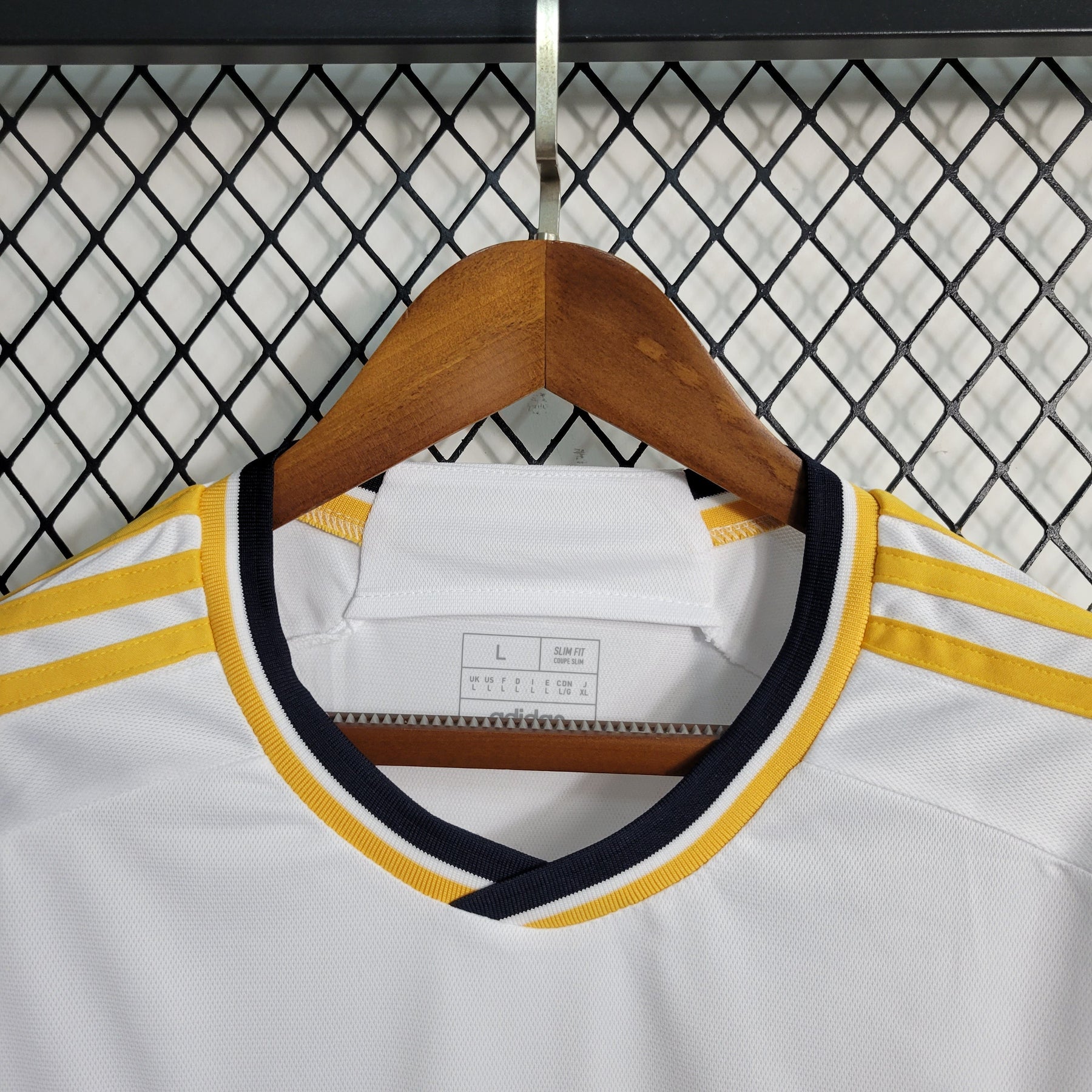 Camisa Real Madrid Home 23/24 - Adidas (Torcedor) Masculina