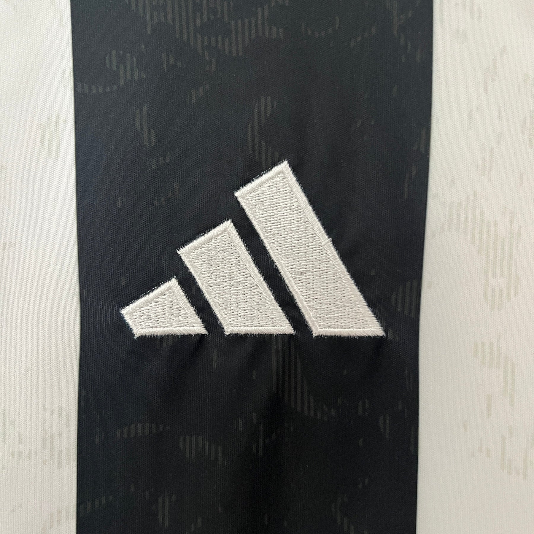 Camisa Juventus Home 24/25 - Adidas (Torcedor) Masculina