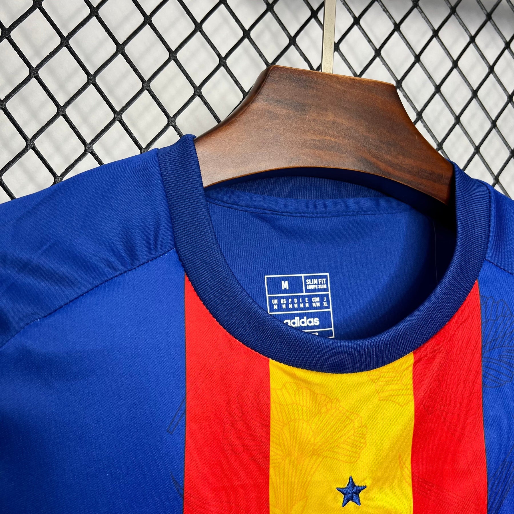 Camisa Espanha Treino 24/25 - Versão (Torcedor) Masculina
