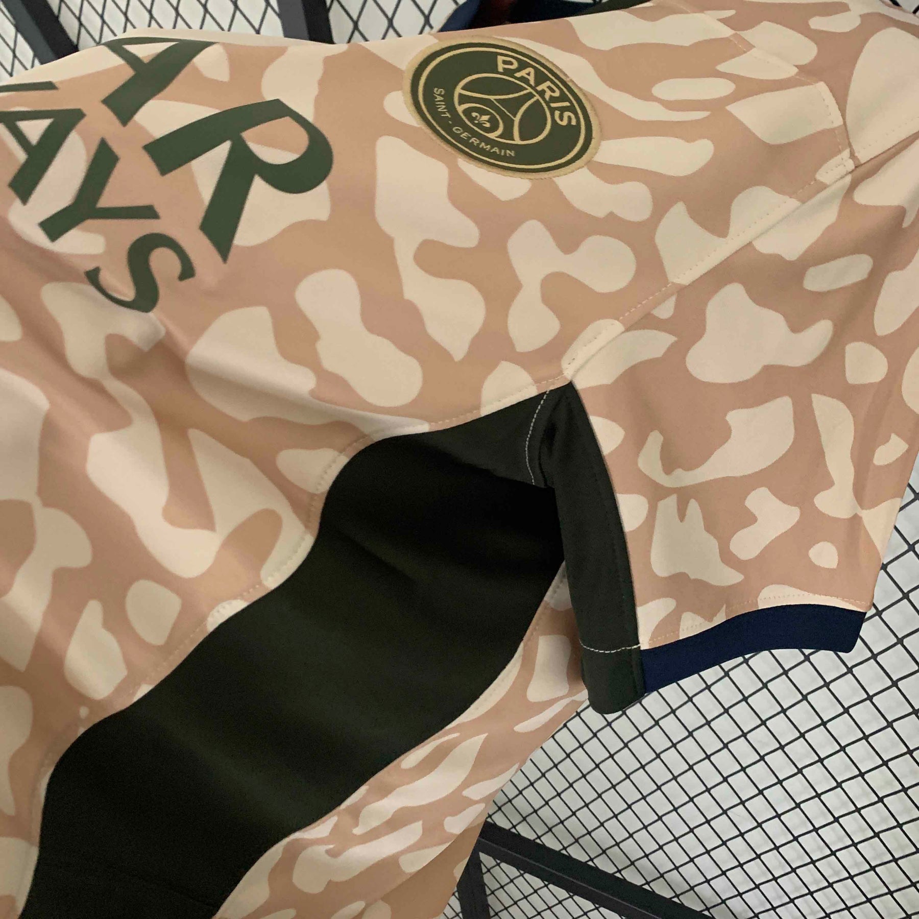 Camisa PSG Third Bege 24/25 - Versão (Torcedor) Masculina