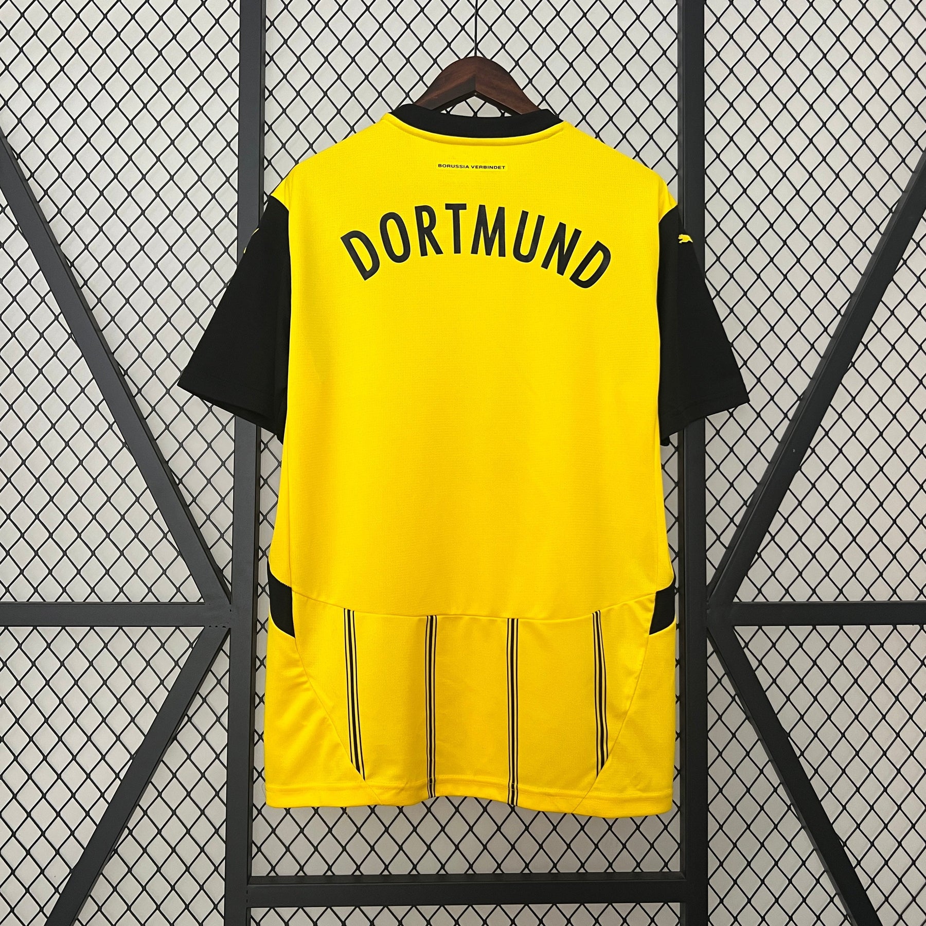 Camisa Borussia Dortmund Home 24/25 - Puma (Torcedor) Masculina