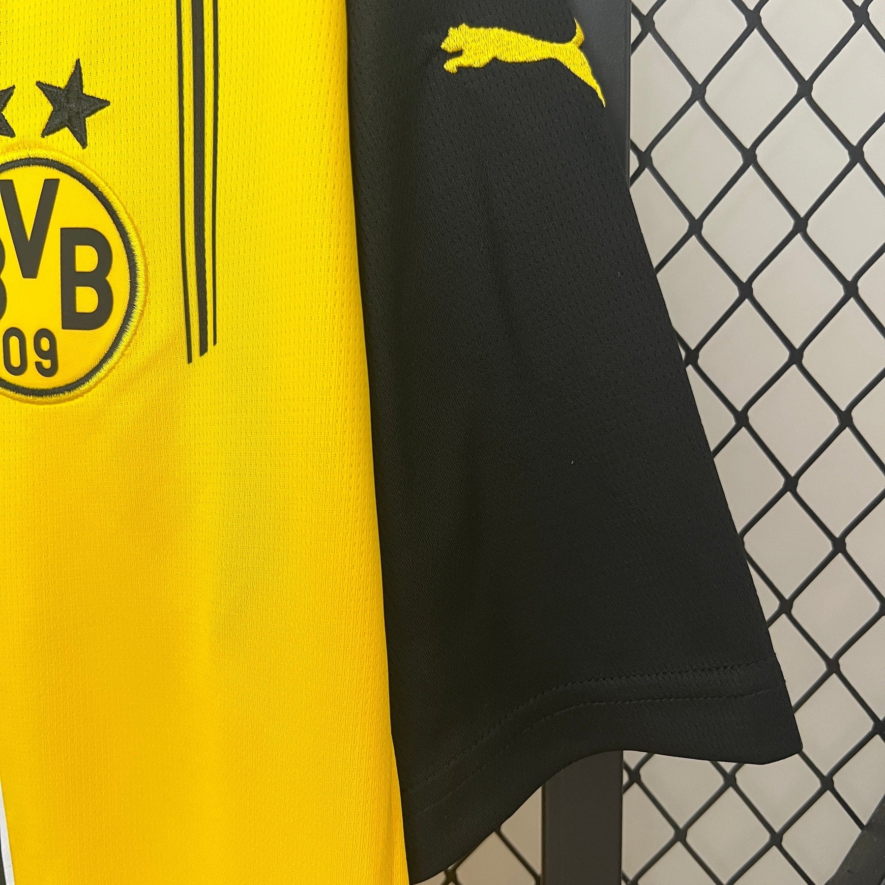 Camisa Borussia Dortmund Home 24/25 - Puma (Torcedor) Masculina