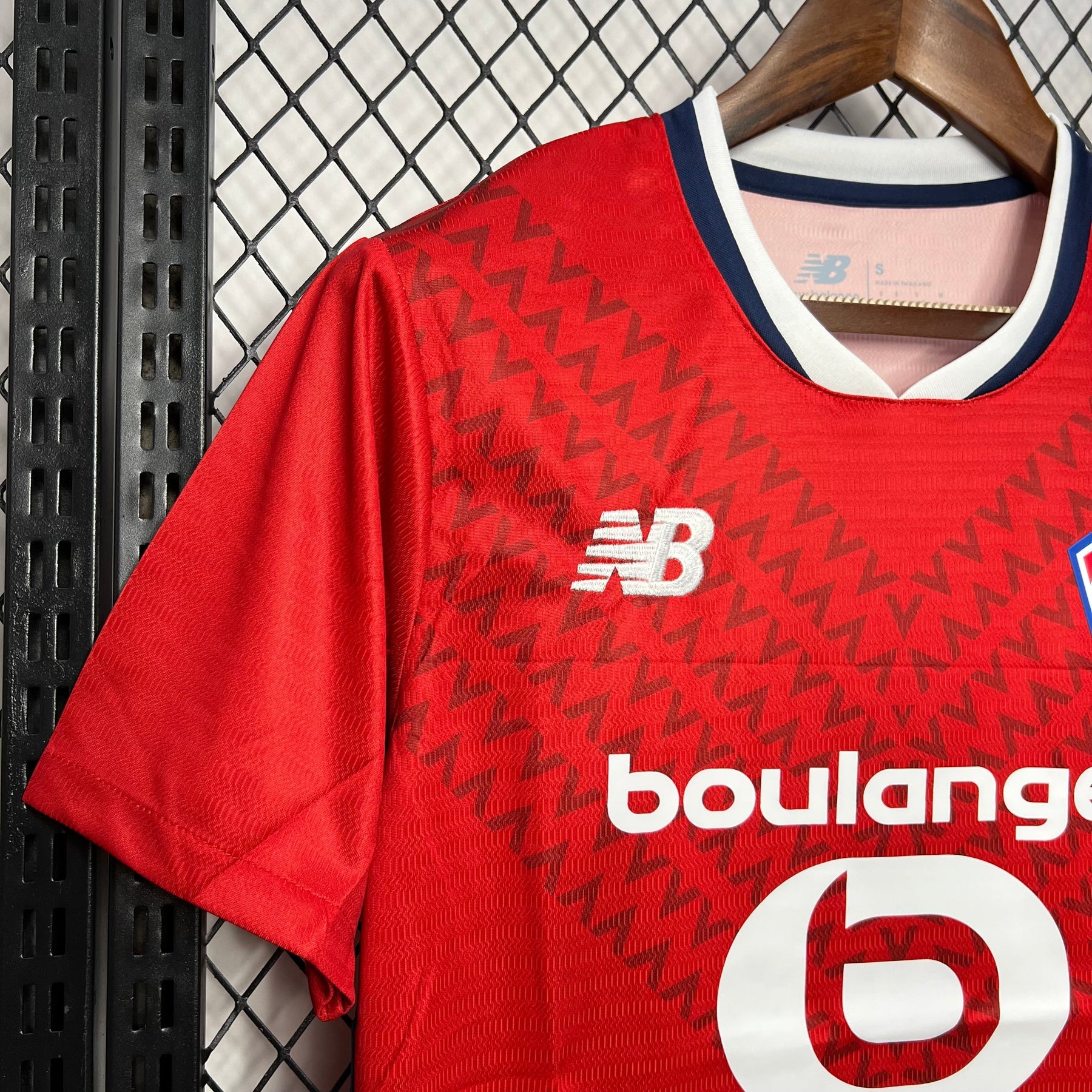 Camisa Lille Home 24/25 - Versão (Torcedor) Masculina