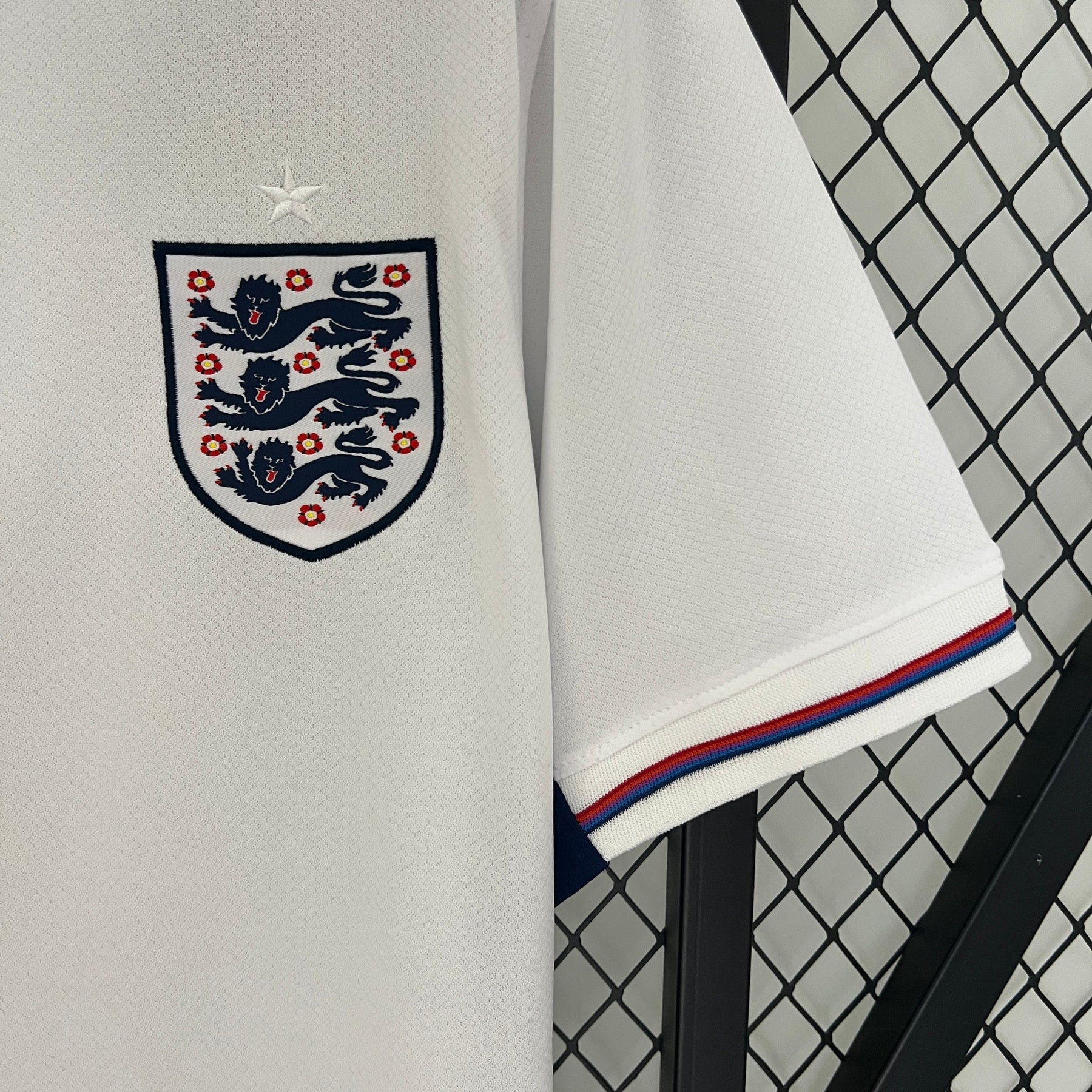 Camisa Inglaterra Home 24/25 - Versão (Torcedor) Masculina