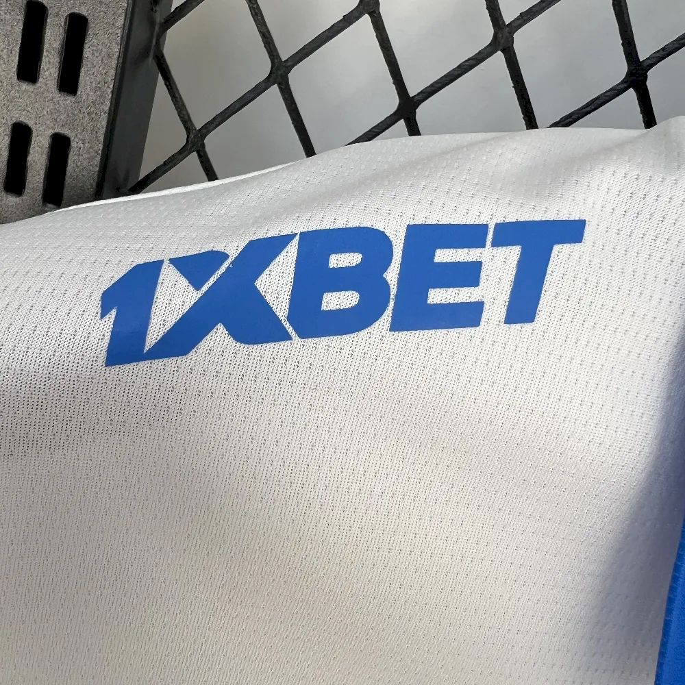 Camisa Universidad Católica Home 24/25 - (Torcedor) Masculina