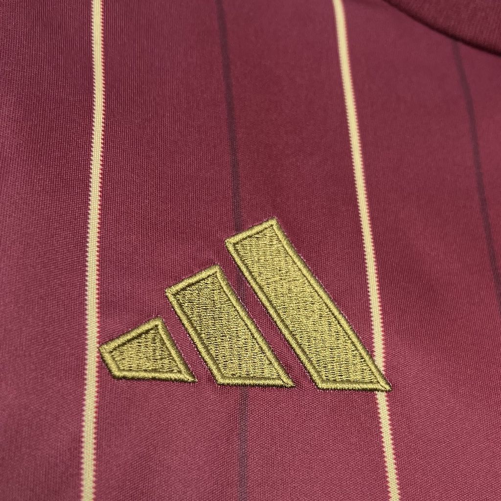 Camisa Roma Home 24/25 - Versão (Torcedor) Masculina