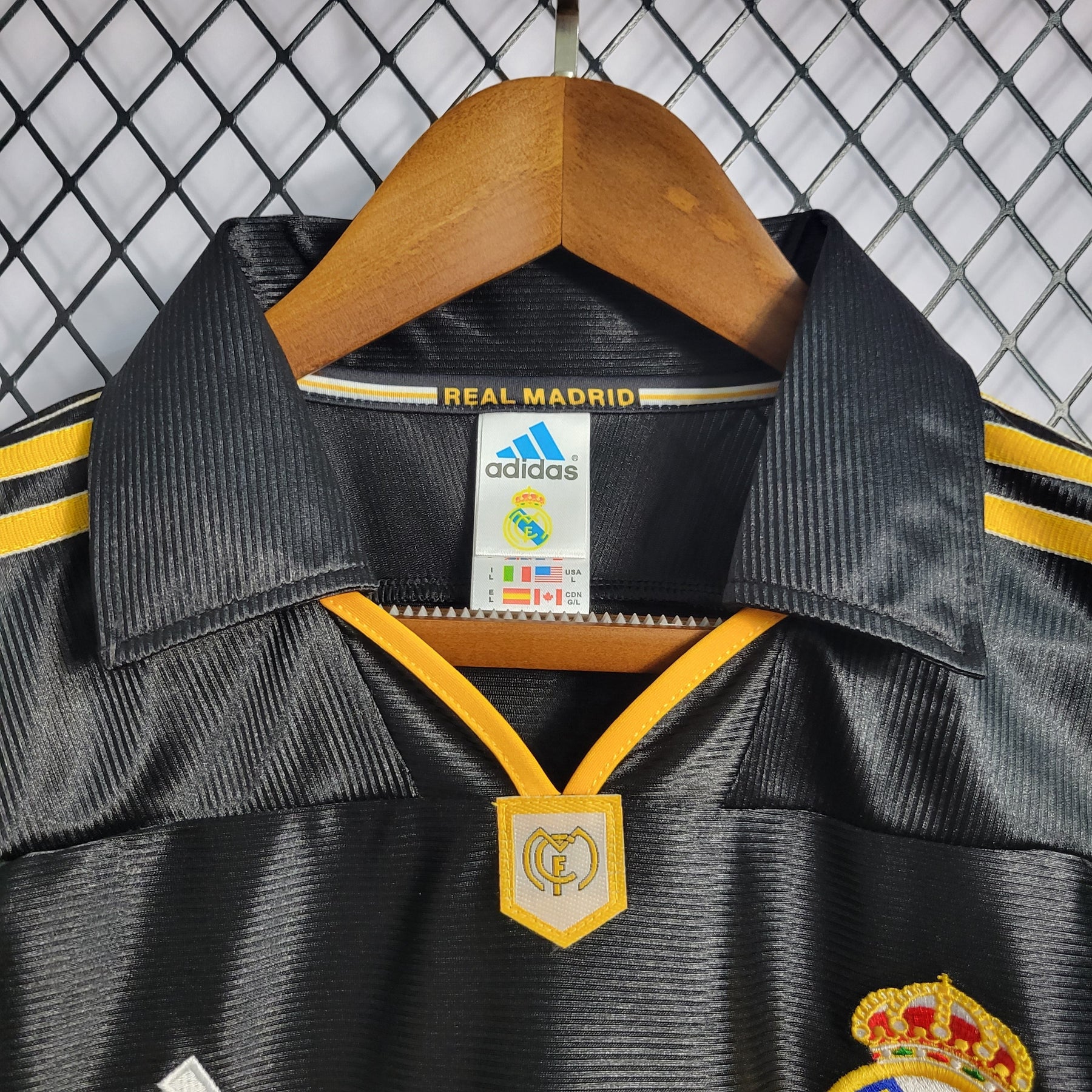Camisa Real Madrid Reserva 99/00 - Versão (Retrô)