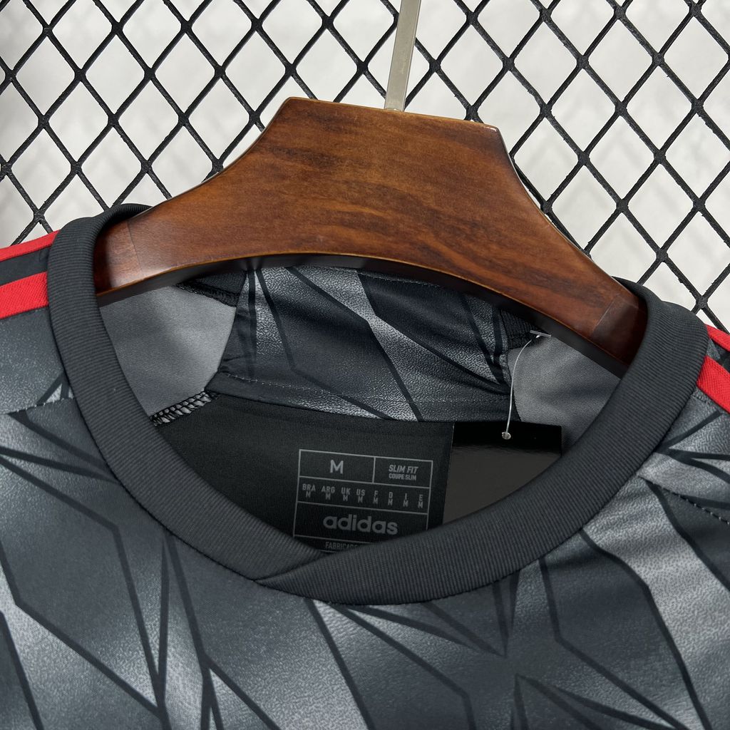 Camisa Flamengo lll Adidas 24/25 - Versão (Torcedor) Masculina