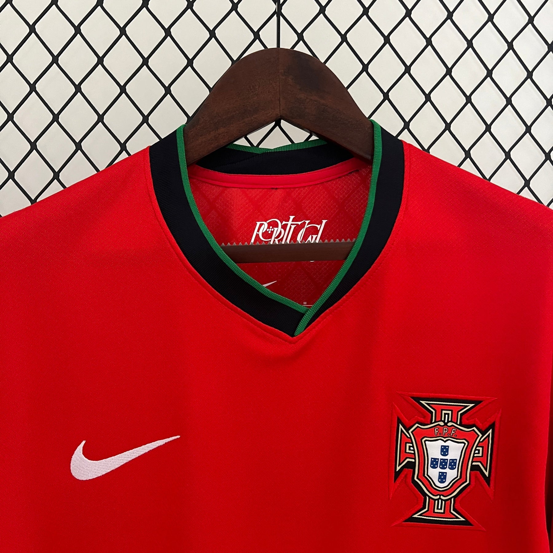 Camisa Portugal Home 24/25 - Versão (Torcedor) Masculina