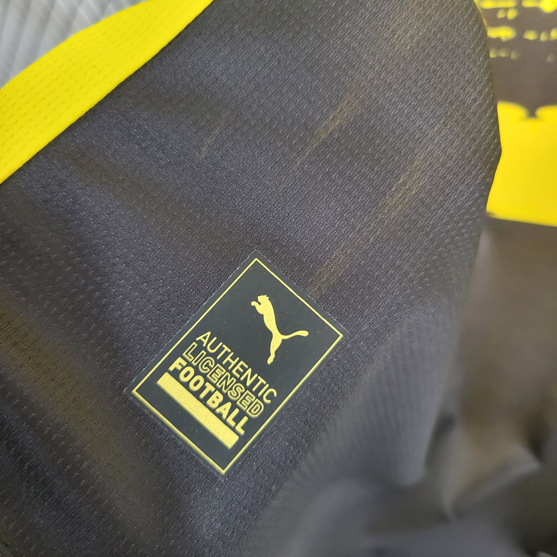 Camisa Borussia Dortmund Home 23/24 - Puma (Torcedor) Masculina