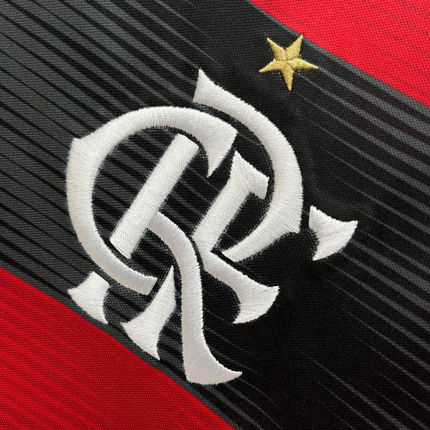 Camisa Flamengo Titular 23/24 - Versão (Torcedor) Masculina