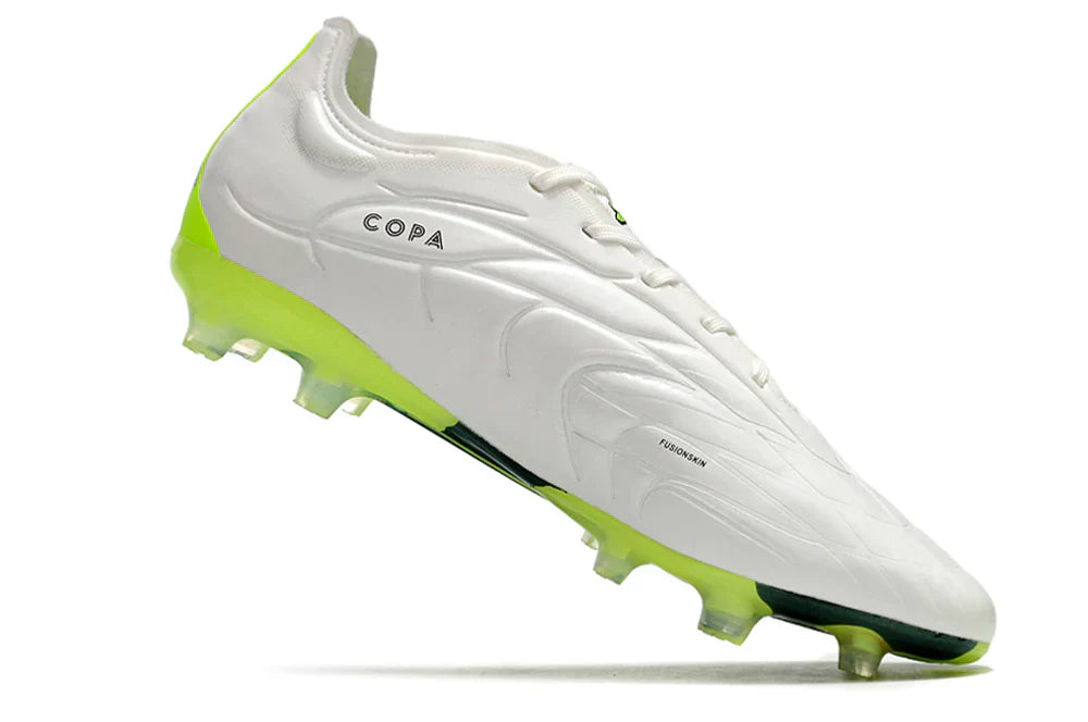 Chuteira Adidas Copa Pure+ FG (Branca e Verde)
