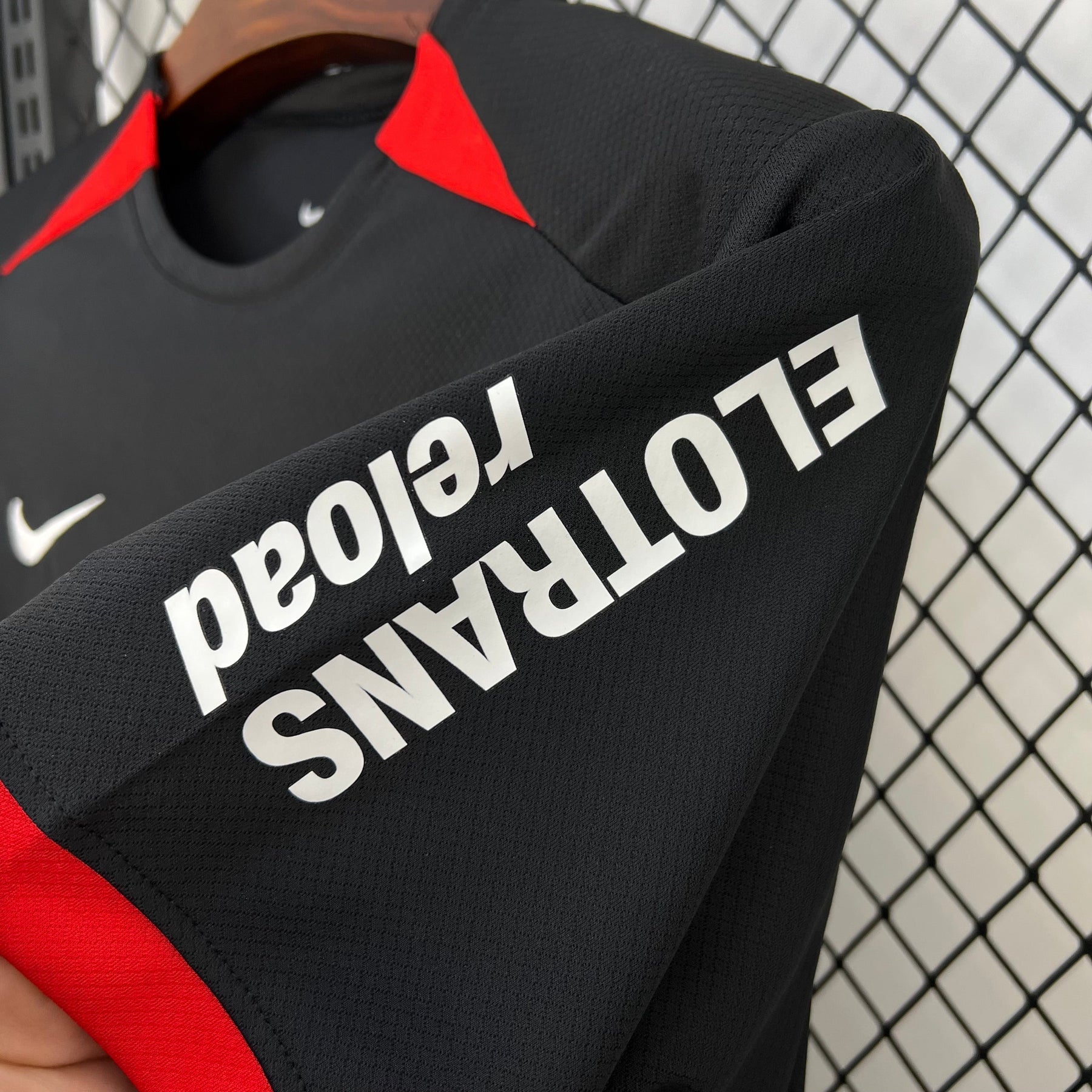 Camisa Eintracht Frankfurt Away 24/25 - (Torcedor) Masculina