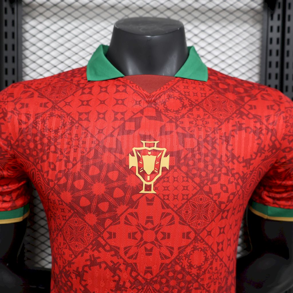 Camisa Portugal Red Edição Especial 24/25 - Versão (Jogador)