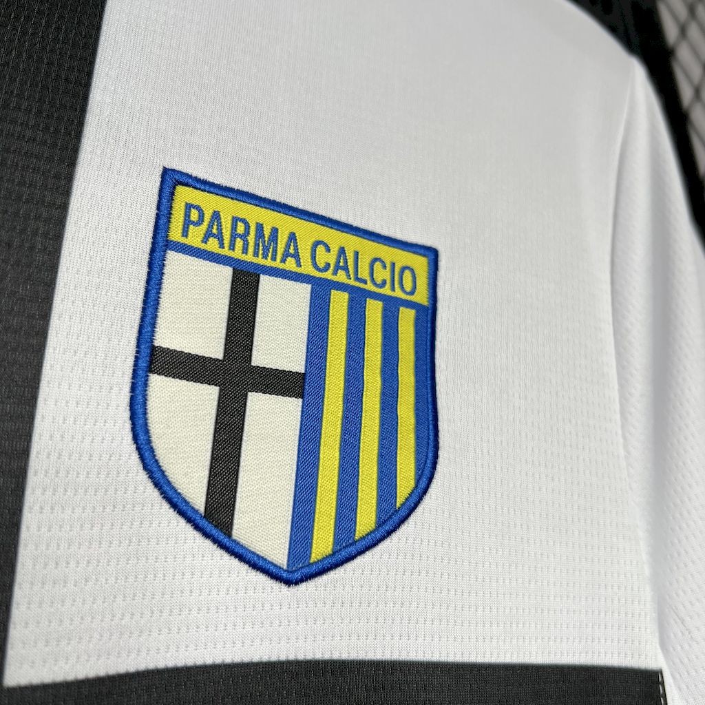 Camisa Parma Home 24/25 - Versão (Torcedor) Masculina