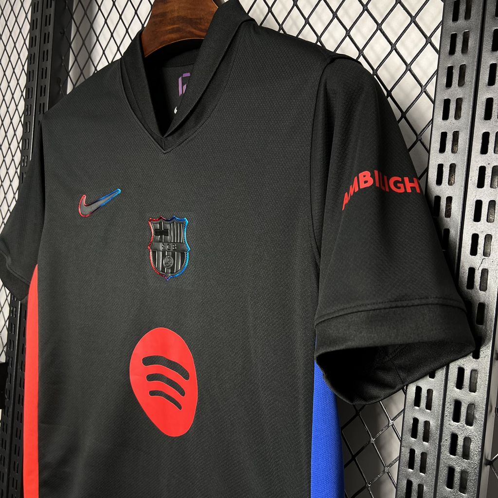 Camisa Barcelona Away 24/25 - Versão (Torcedor) Masculina