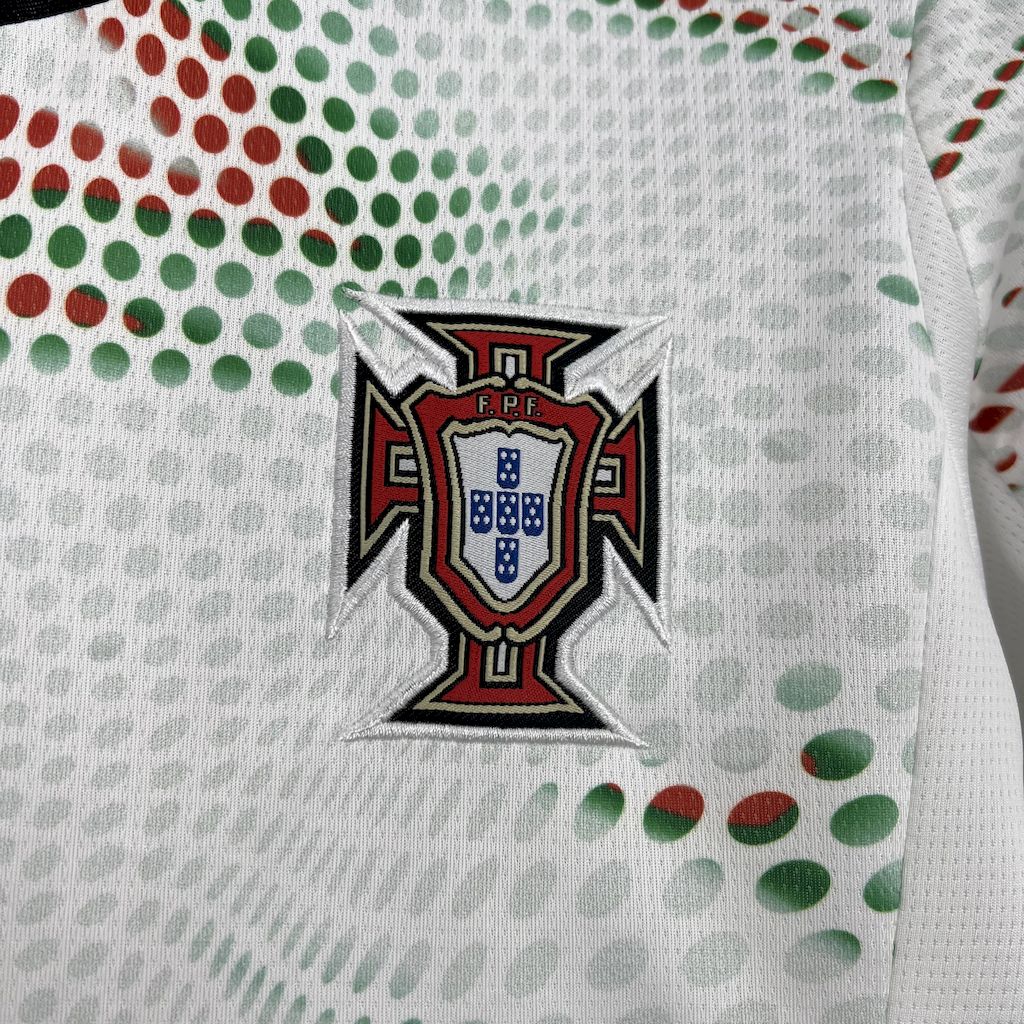 Camisa Portugal Away 25/26 - Versão (Feminina)