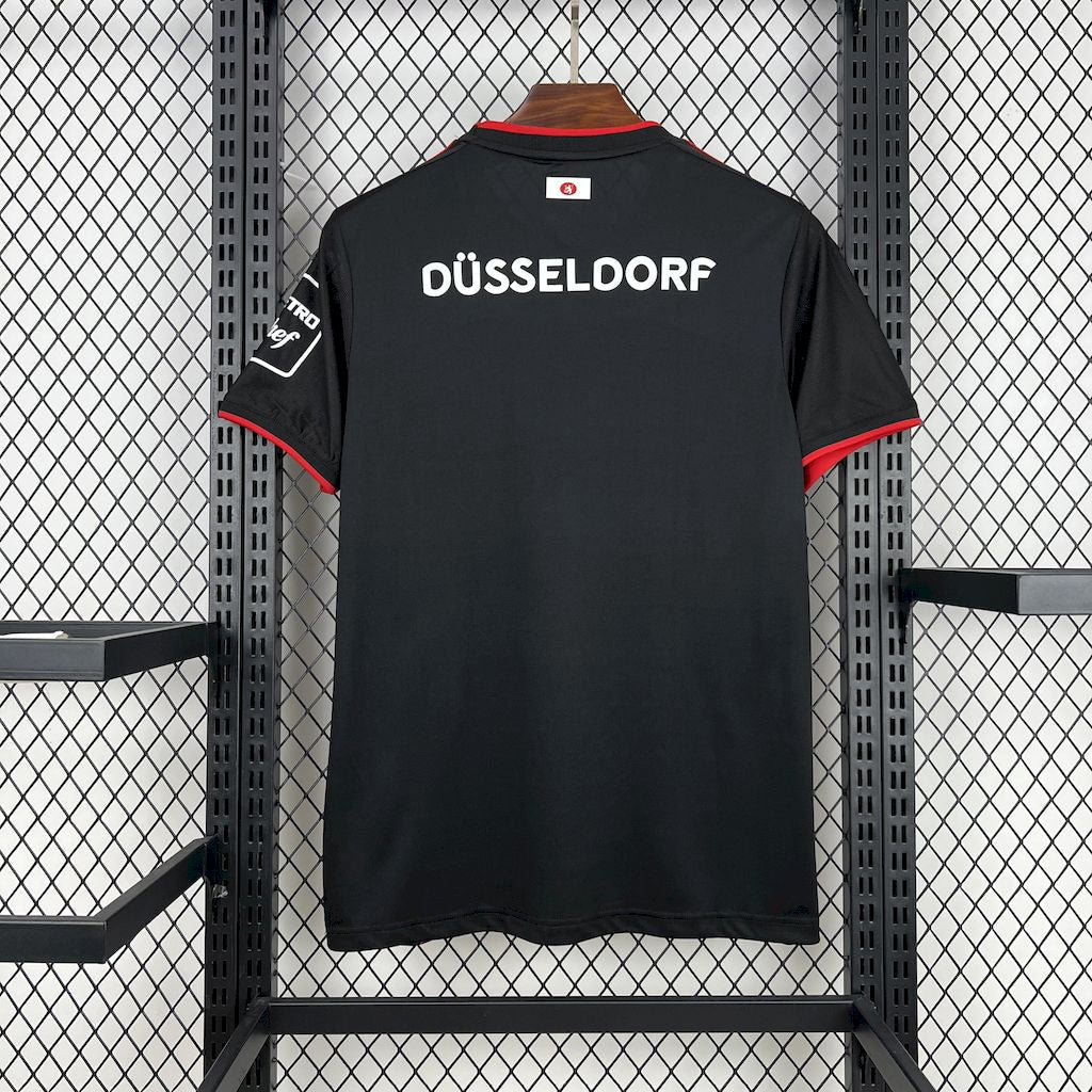 Camisa Fortuna Düsseldorf Edição-Especial Vermelha 24/25 - (Torcedor) Masculina