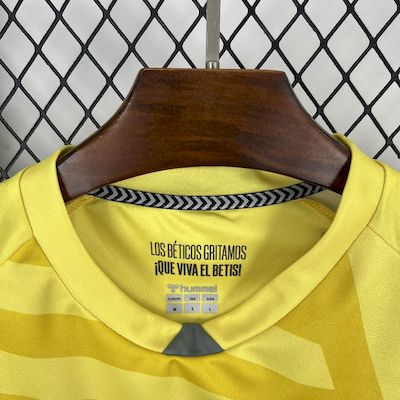 Camisa Rea Betis Goleiro-Amarela 25/26 - Versão (Torcedor) Masculina
