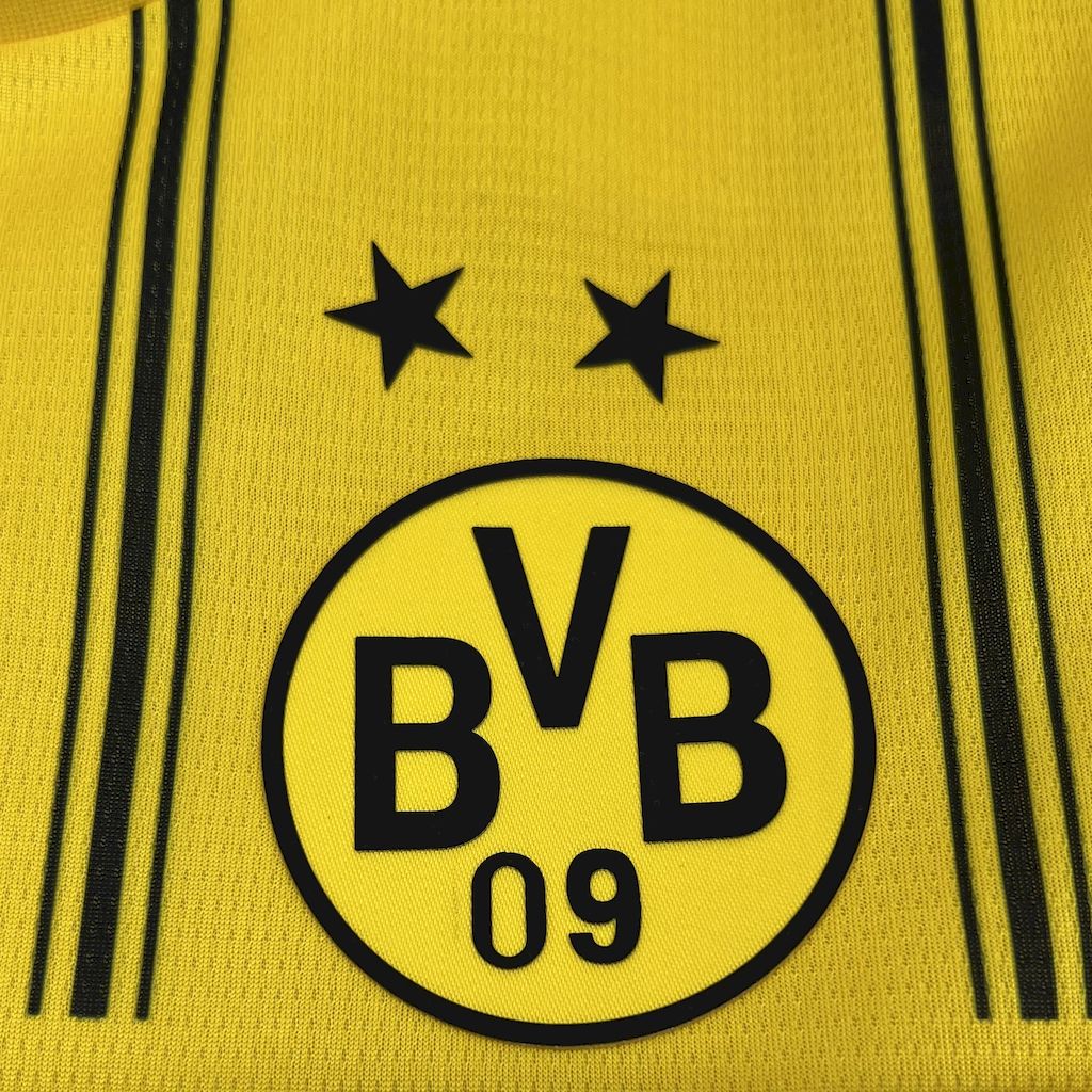 Camisa Borussia Dortmund ONE PIECE Collaboration 25/26 - (Torcedor) Masculina