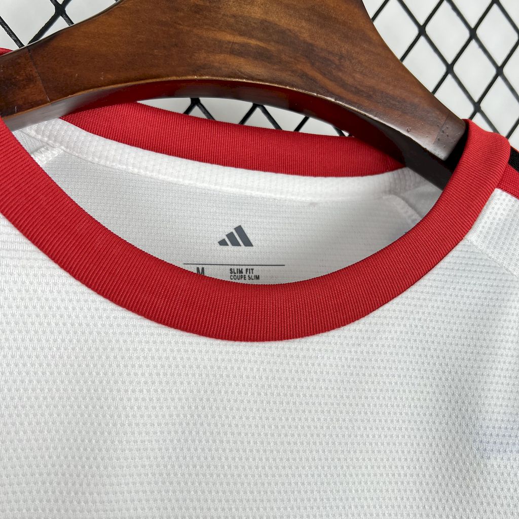 Camisa Flamengo Away 1981 - Versão (Retrô)