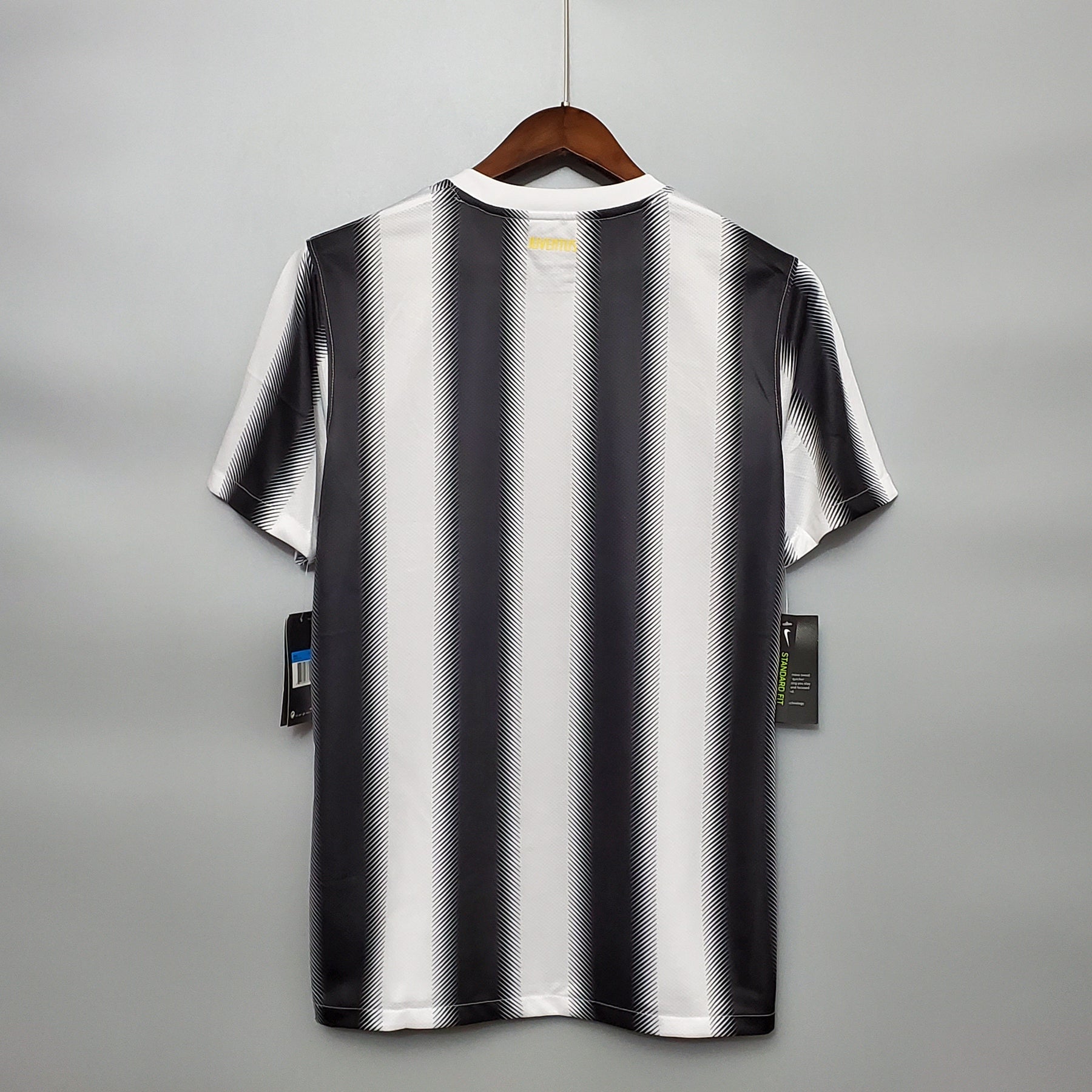 Camisa Juventus Titular 11/12 - Versão (Retrô)
