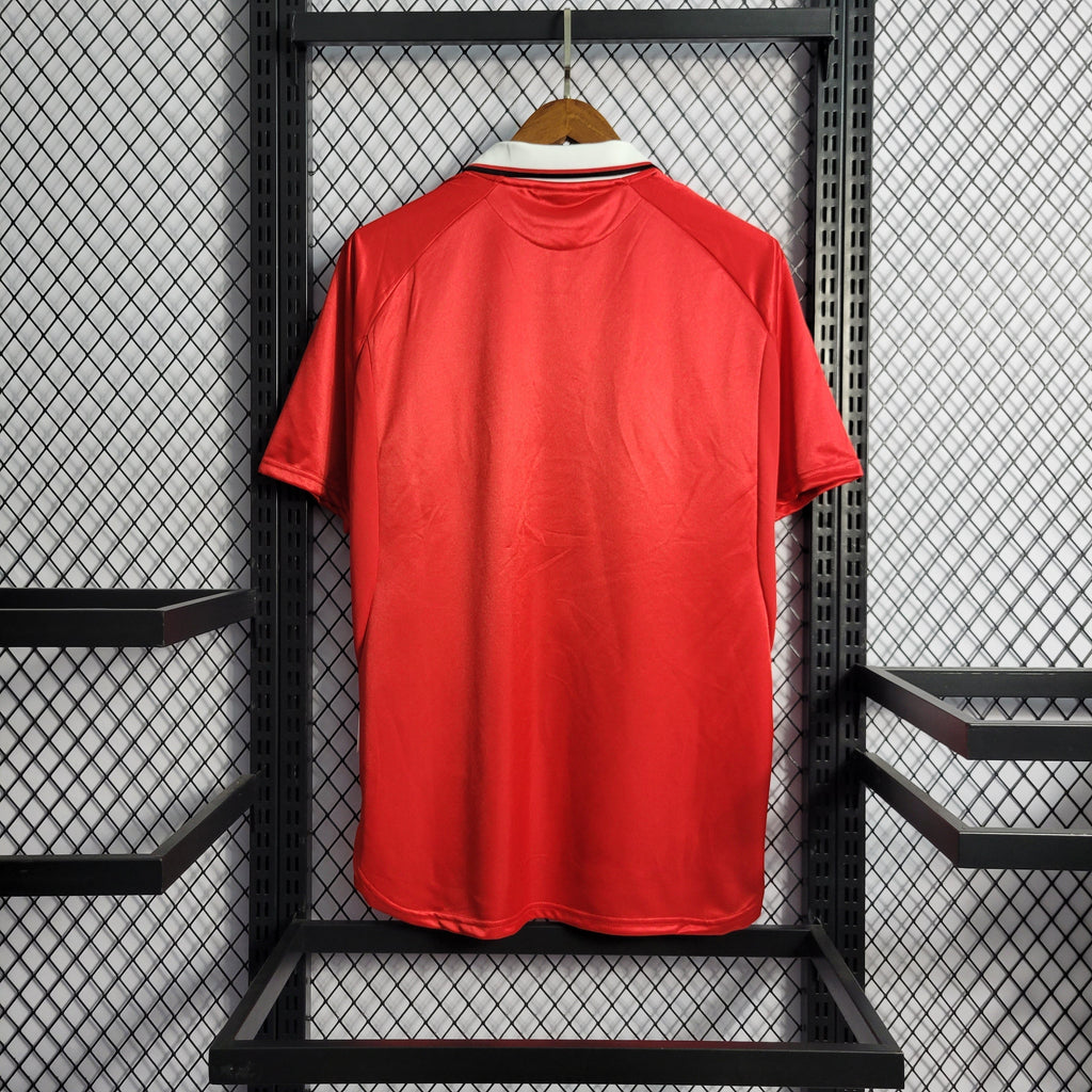 Camisa Manchester United Titular 1999 - Versão (Retrô)