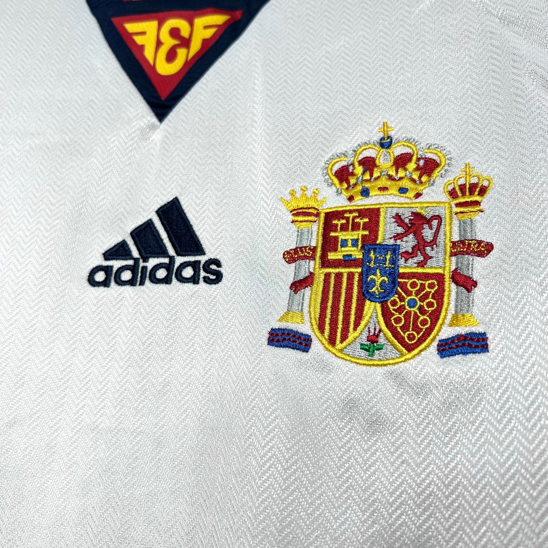 Camisa Espanha Away 1998 - Versão (Retrô)
