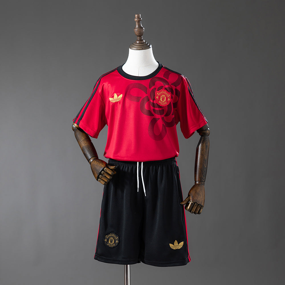 Kit Infantil Manchester United 25/26 Edição Especial