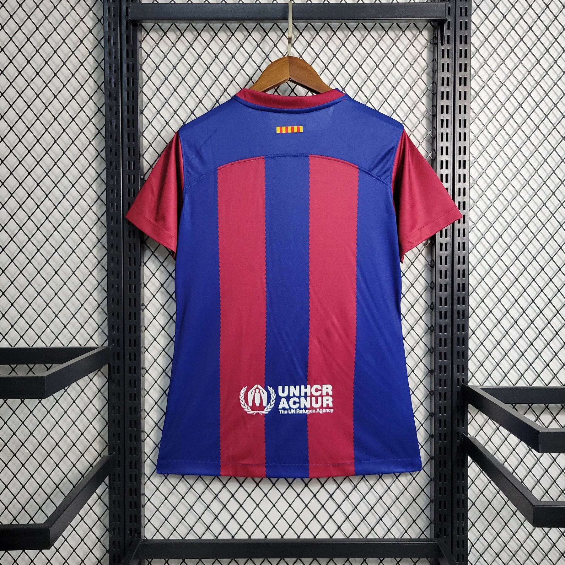 Camisa Barcelona Home 23/24 - Nike (Feminina)