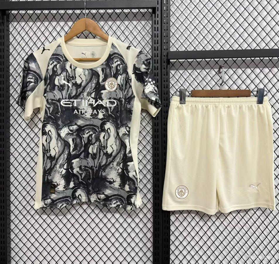 Kit Manchester City 25/26 Ano Novo Chinês - (Torcedor)