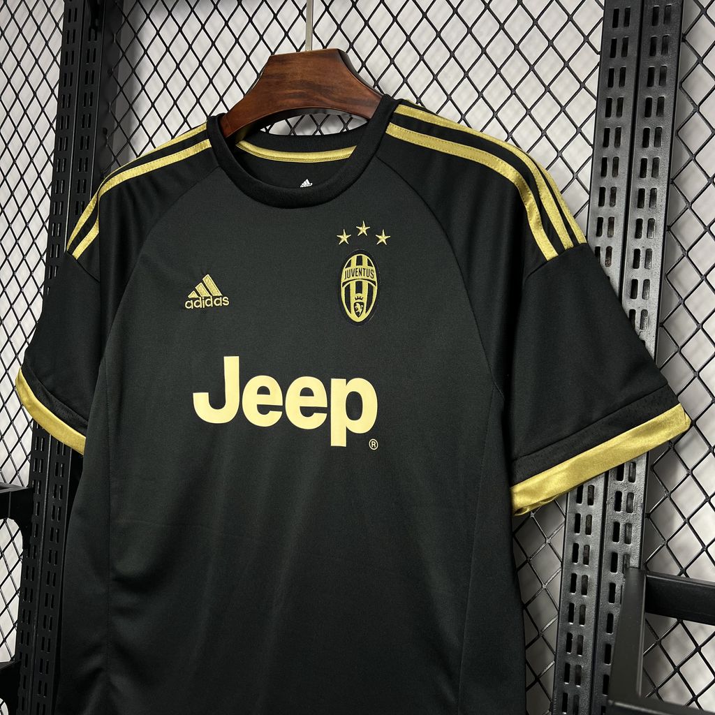 Camisa Juventus lll 15/16 - Versão (Retrô)