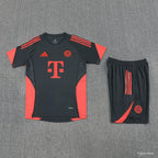 Kit Bayern de Munique 25/26 Treino Staff - (Torcedor)