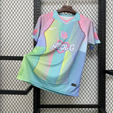 Camisa Barcelona 25/26 Edição Especial (Karol G) - (Torcedor)