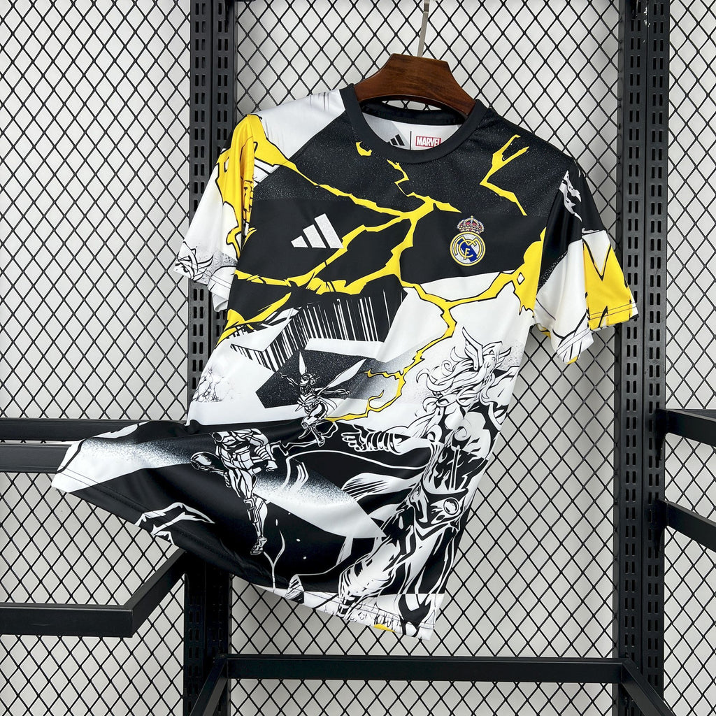 Camisa Real Madrid 25/26 Pré-Jogo (Marvel) - (Torcedor)