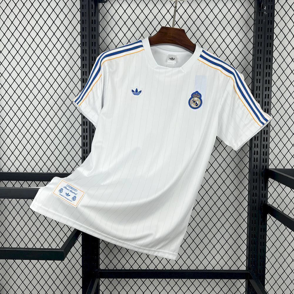 Camisa Real Madrid 25/26 Terrace Icons - (Torcedor)