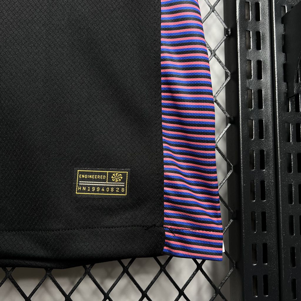 Camisa Barcelona Edição Especial 24/25 - Versão (Torcedor) Masculina