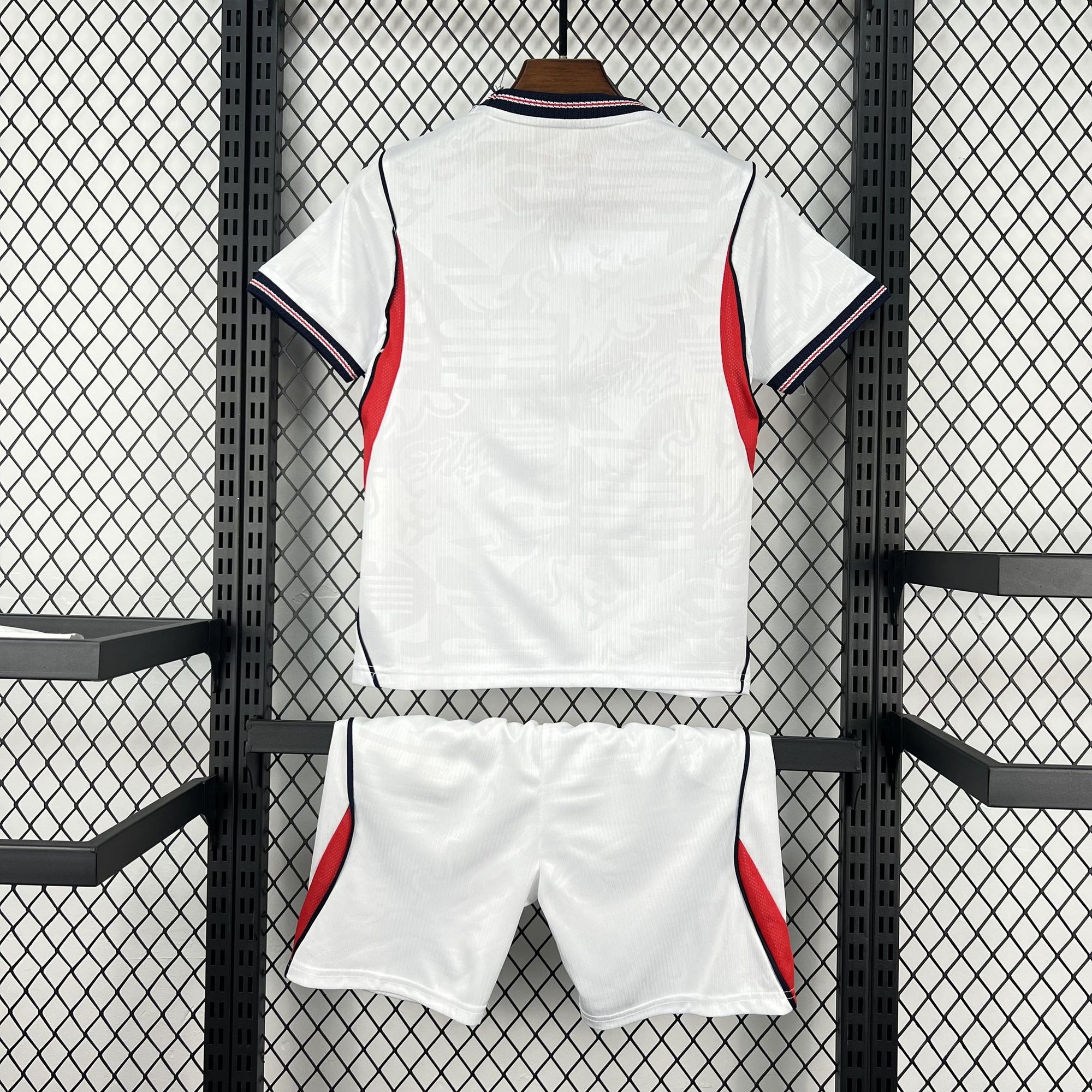 Kit Infantil Inglaterra 2026 Home