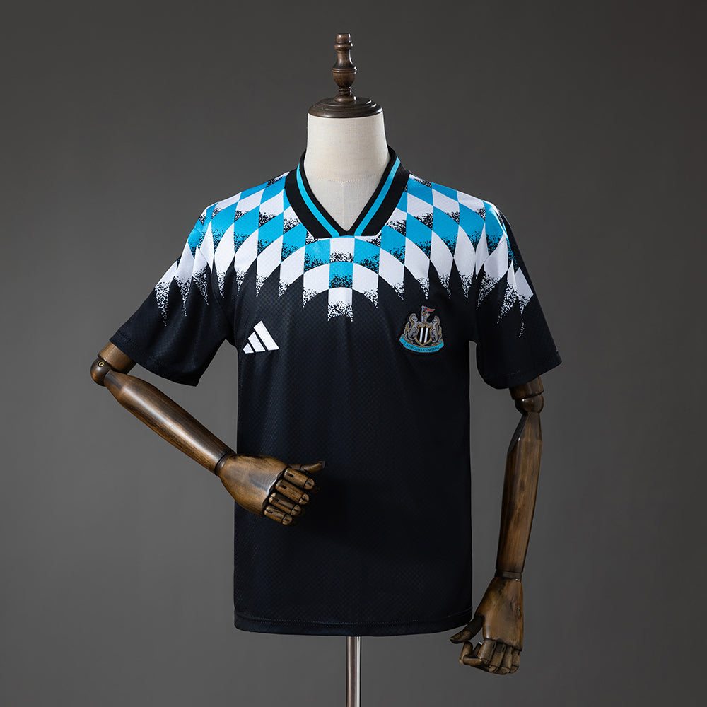 Camisa Newcastle 26/27 Edição Especial - (Torcedor)