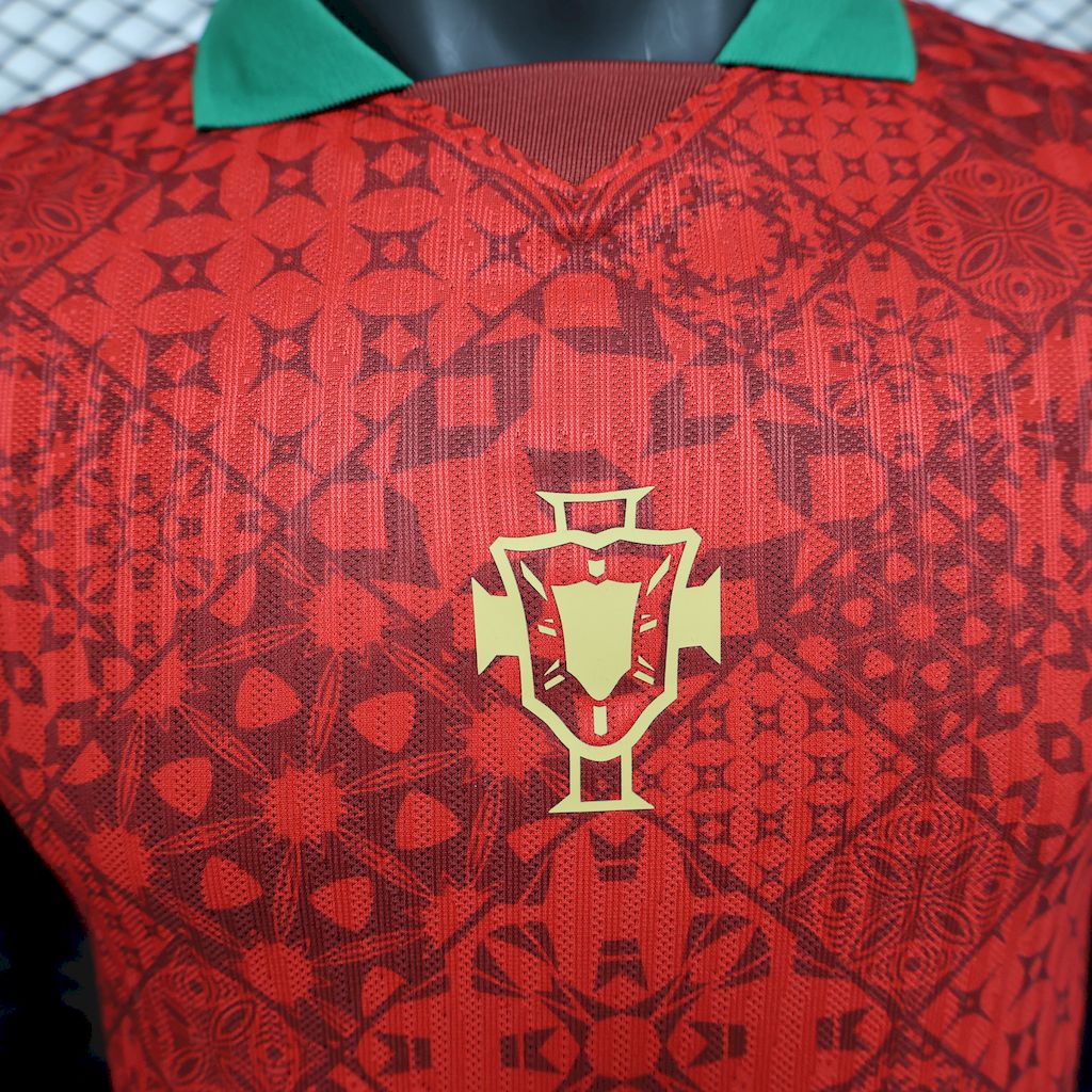 Camisa Portugal Red Edição Especial 24/25 - Versão (Jogador)