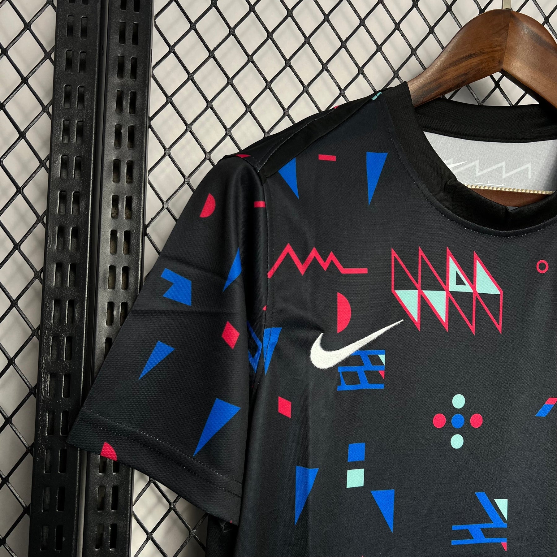 Camisa Portugal Pré-Jogo 24/25 - (Torcedor) Masculina