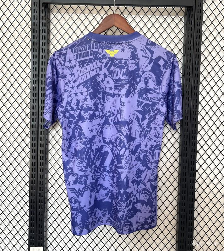 Camisa Tigres UANL 24/25 Pré-Jogo (DC Comics) - (Torcedor)