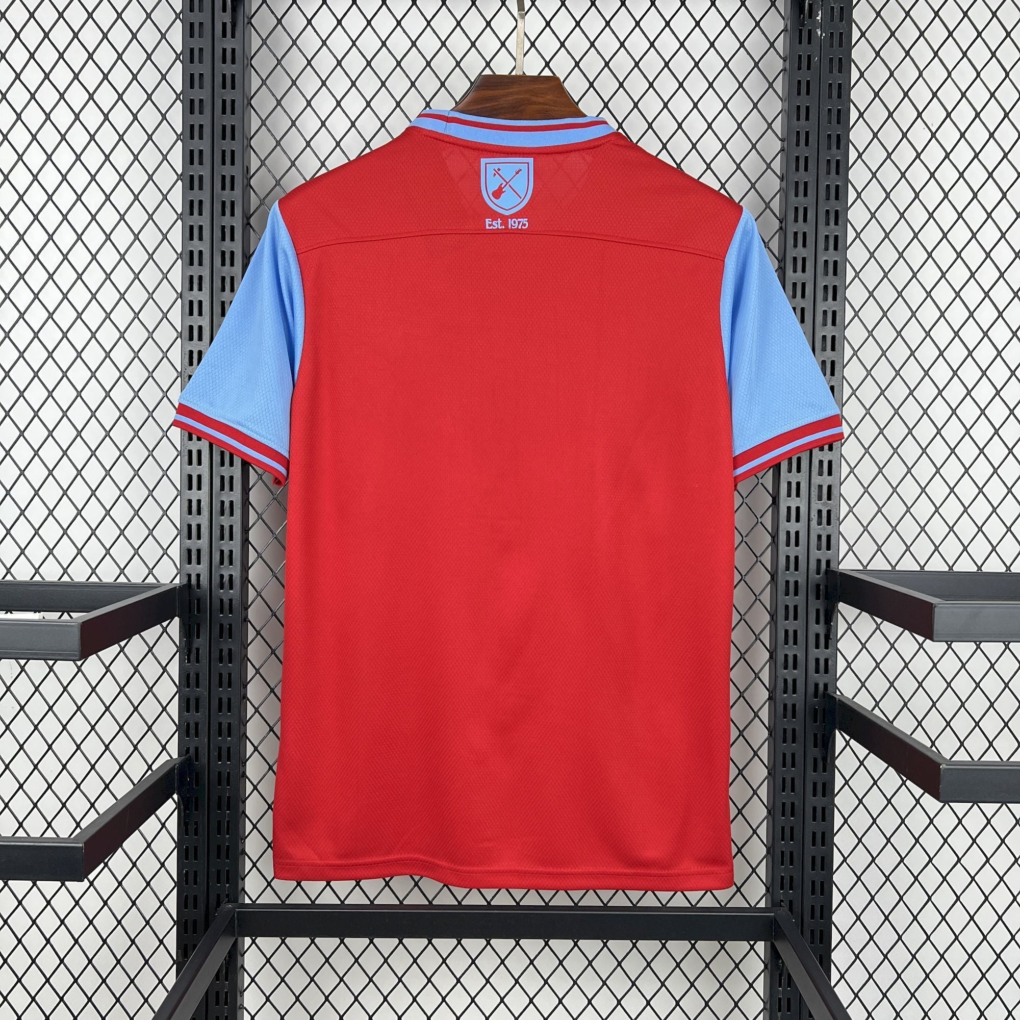 Camisa West Ham 25/26 Edição Especial (Aniversário 50 Anos Iron Maiden) - (Torcedor)