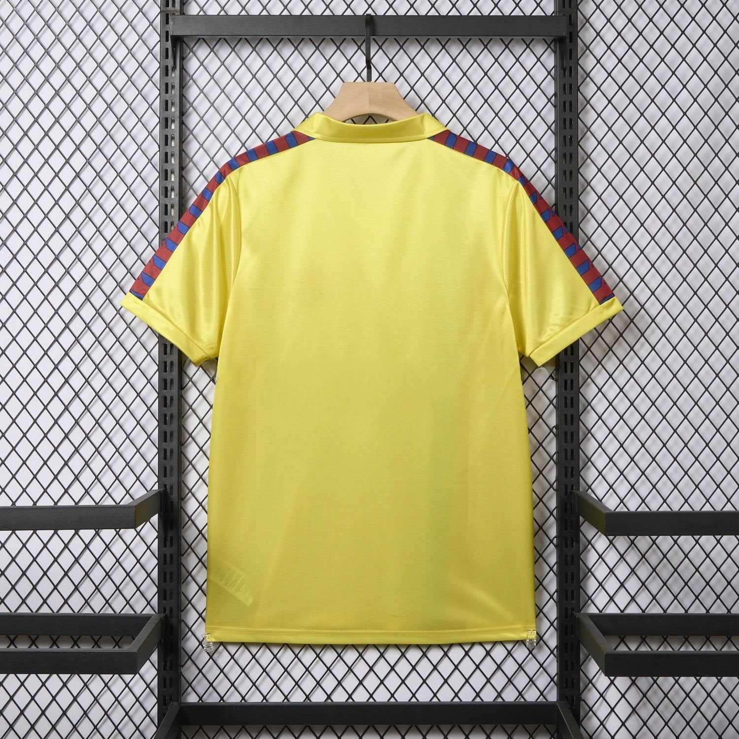 Camisa Barcelona 81/82/83/84/85 Away - (Retrô)