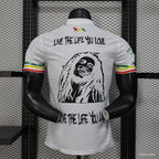 Camisa Ajax 25/26 Edição Especial (Bob Marley) - (Jogador)