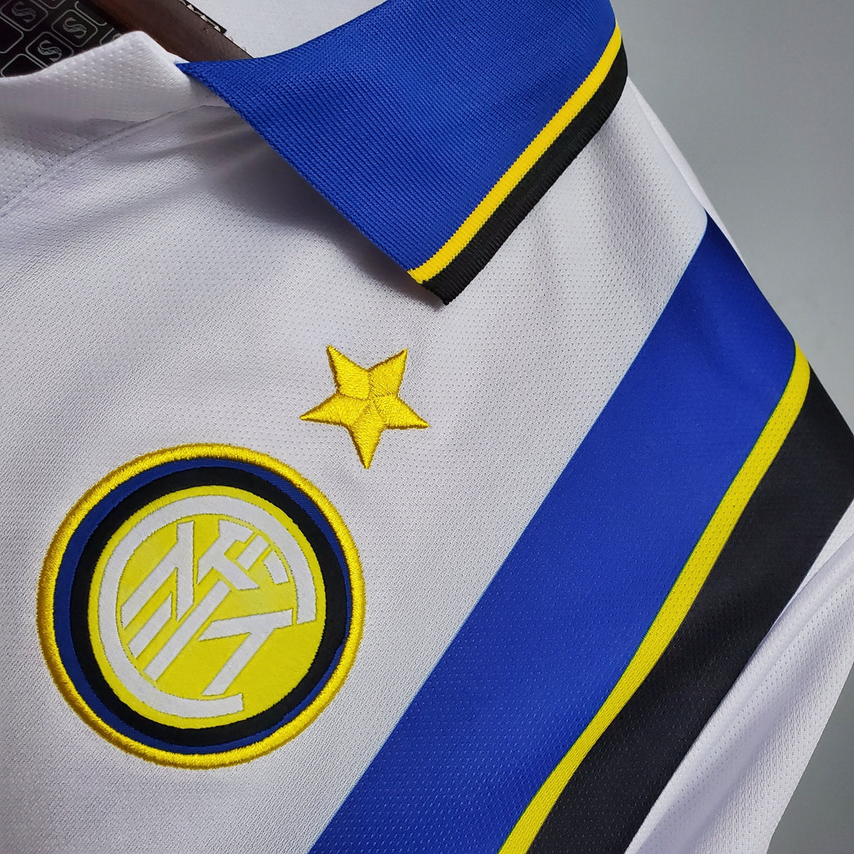 Camisa Inter de Milão Reserva 97/98 - Versão (Retrô)