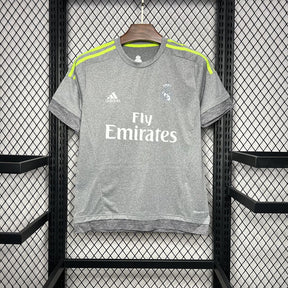 Camisa Real Madrid Reserva 15/16 - Versão (Retrô)