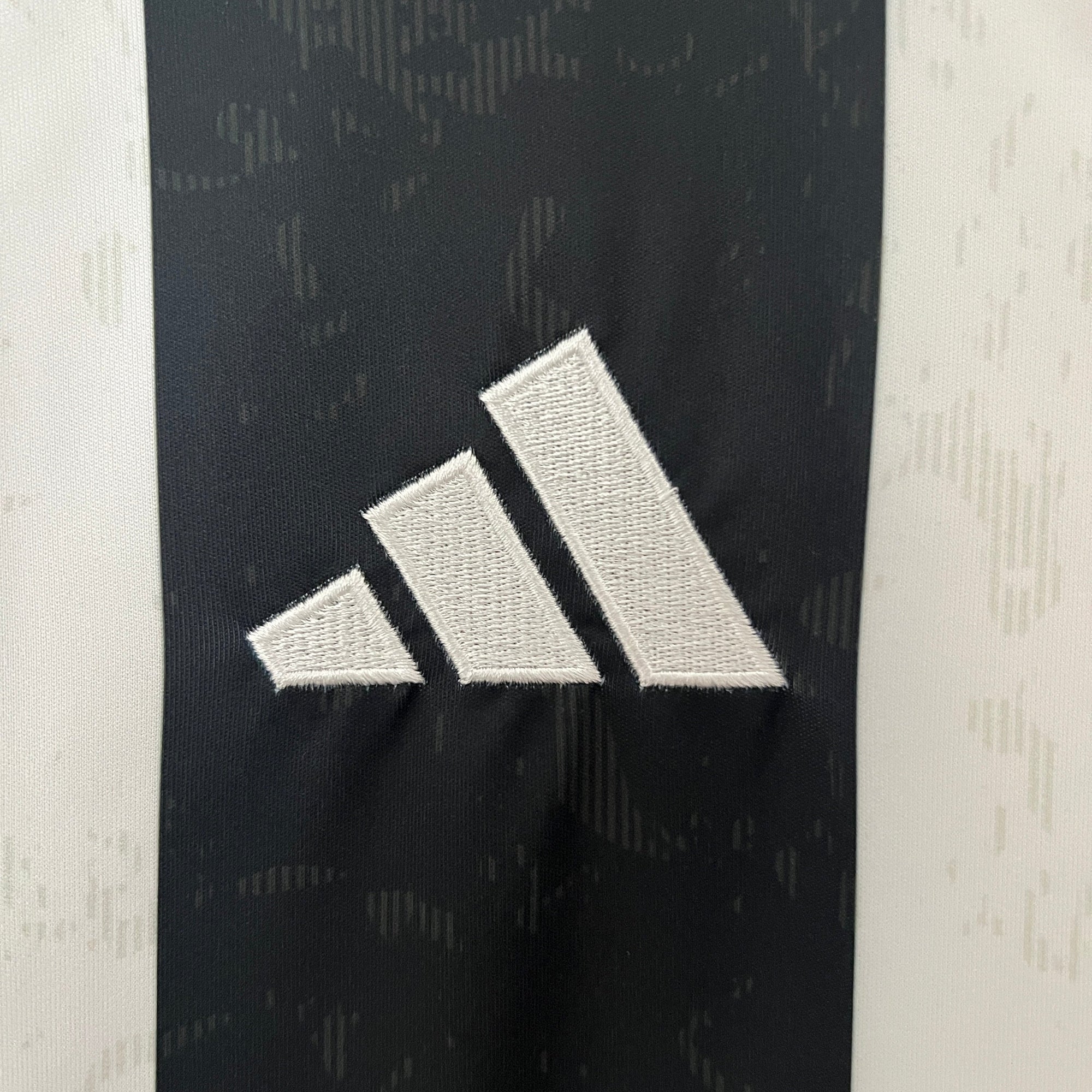 Camisa Juventus 24/25 Home - (Torcedor)