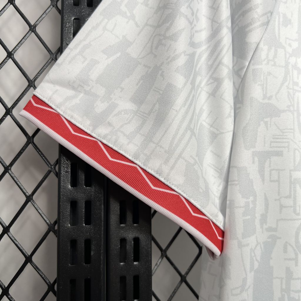 Camisa Sevilla Home 24/25 - Versão (Torcedor) Masculina